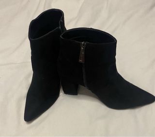Botines negros tacón bajo