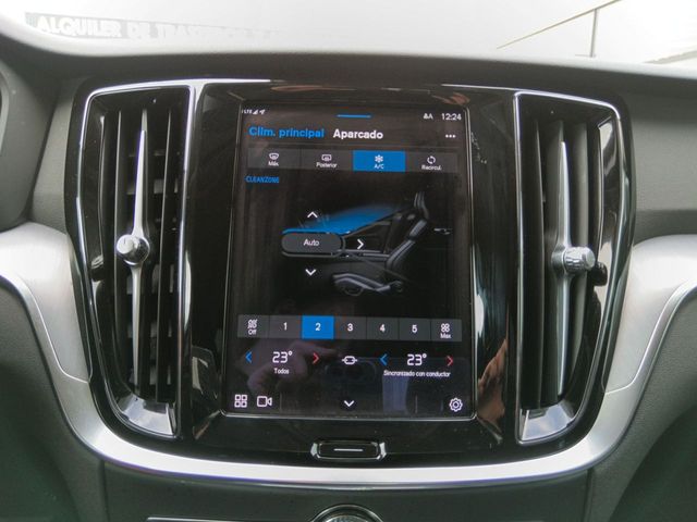 Volvo V60 B4 Core AWD