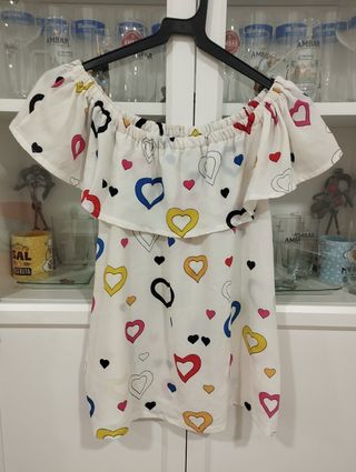 Blusa blanca corazones multicolor