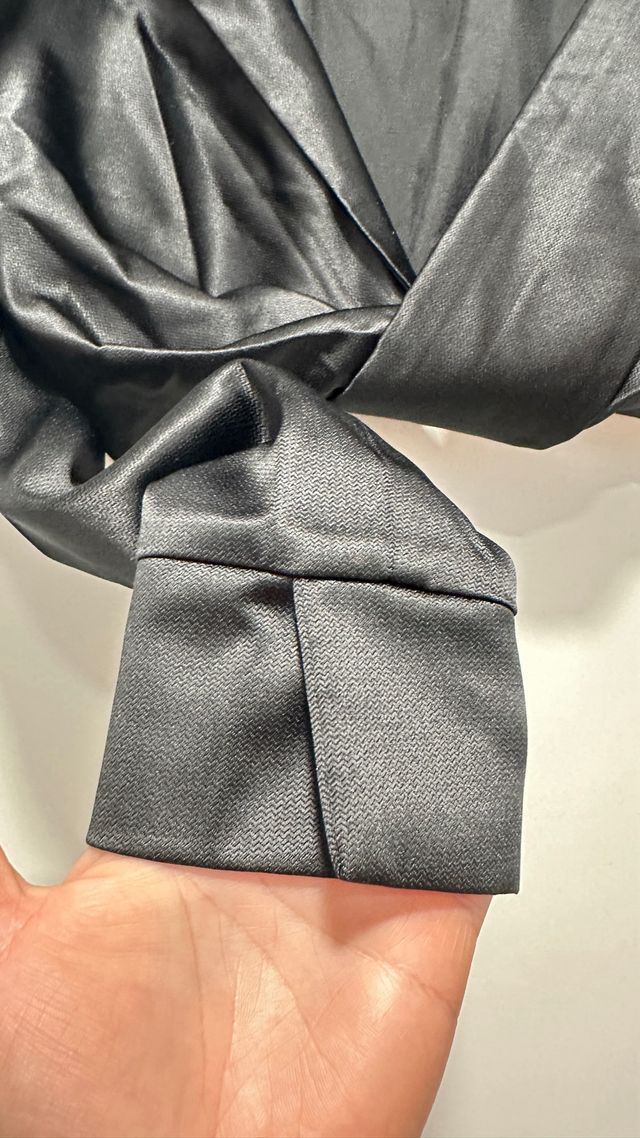 Top negro satinado talla S