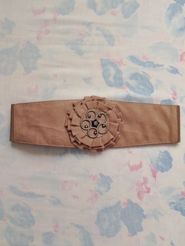 Cinturón elástico marrón