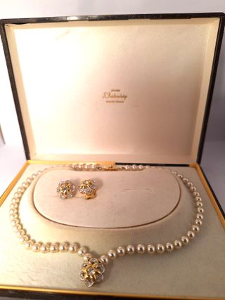 Conjunto perlas chapadas oro blanco