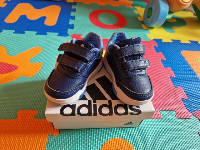 Scarpe bimbo Adidas n.19