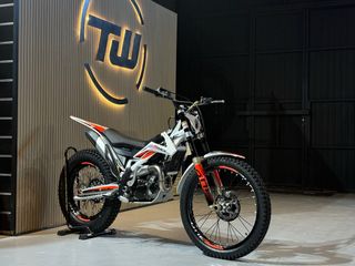 TRRS XTRACK ONE 300cc arranque electrico NUEVA