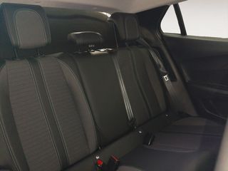 Peugeot 2008 1.2 PureTech 100 Allure Pack