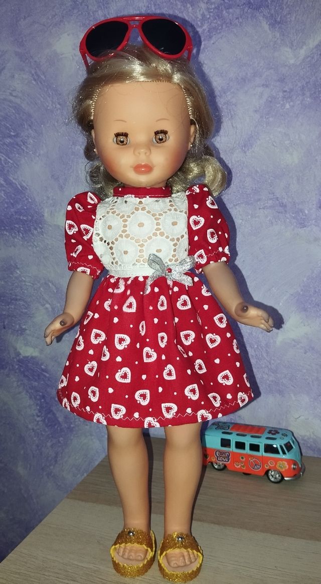 Vestido Nancy: Rojo con corazones