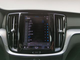 Volvo V60 B4 Core AWD