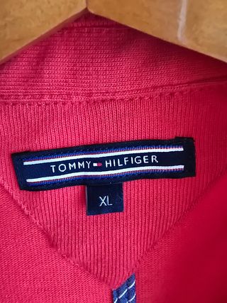 Chaqueta roja Tommy Hilfiger
