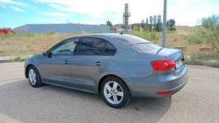 Volkswagen Jetta 2014