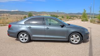 Volkswagen Jetta 2014