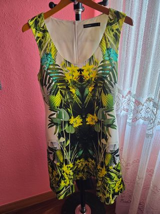Vestido Karen Millen estampado flores