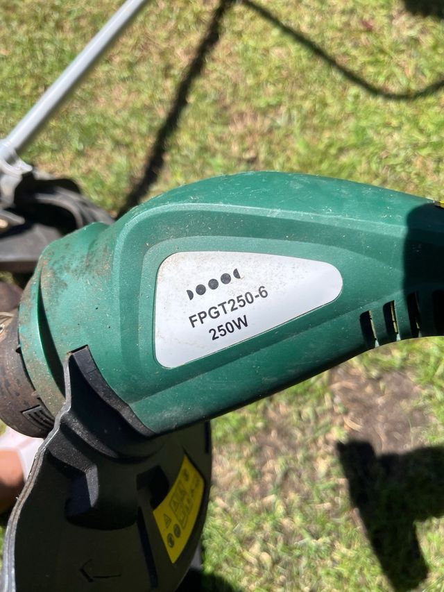 Desbrozadora Bosch ART 230