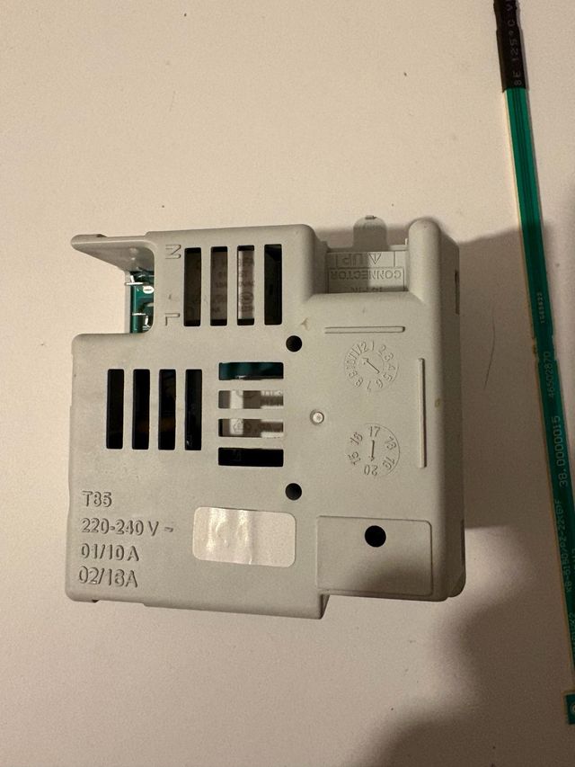 Componentes eletrônicos para termo Ferroli Tiber B10