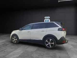 Peugeot 5008 1.6L BlueHDi GT-Line SANDS EAT6 88 kW (120 CV)