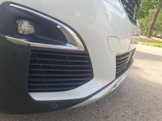 Peugeot 5008 1.6L BlueHDi GT-Line SANDS EAT6 88 kW (120 CV)