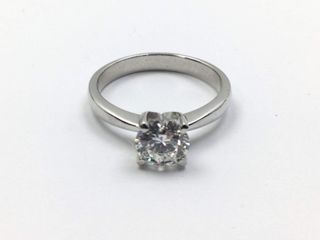 sortija oro 18k con diamante de laboratorio