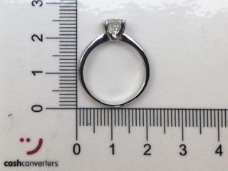 sortija oro 18k con diamante de laboratorio