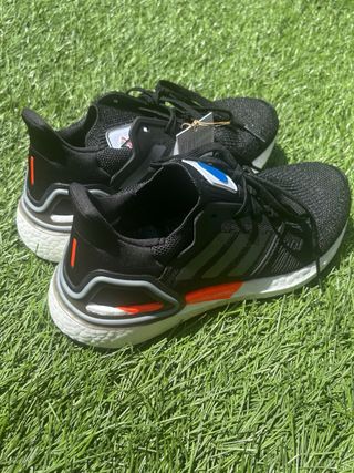 Adidas Ultraboost 20 NASA - Zapatillas