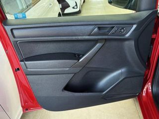 VOLKSWAGEN Caddy Business Profesional Kombi 2.0 TDi 102cv 