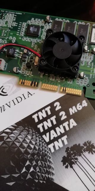 Gráfica NVIDIA AGP 