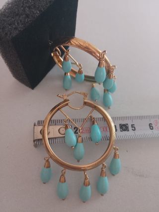 Pendientes de aro. Oro 18k y turquesa refinada