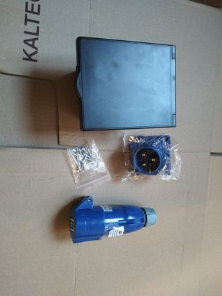 Enchufe impermeable industrial 115mx18mm