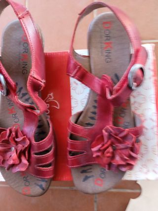 Sandalias Dorking rojas
