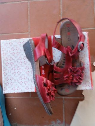 Sandalias Dorking rojas
