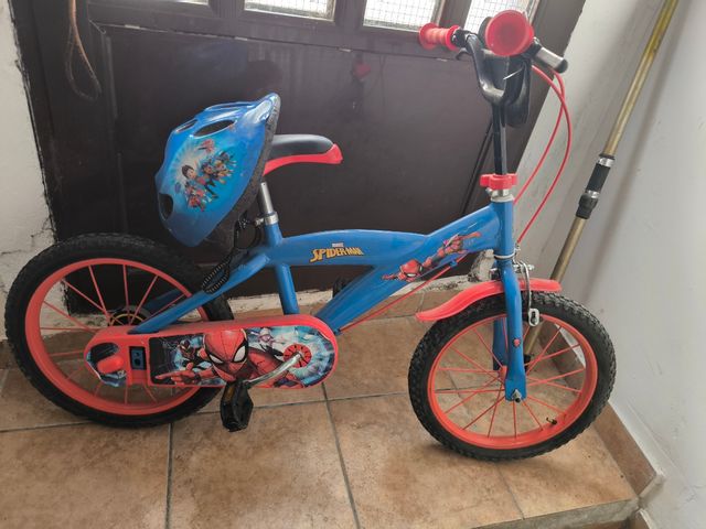 Bicicleta de niño Spiderman con ruedines