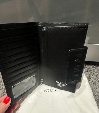 Billetera Tous negra - acolchada