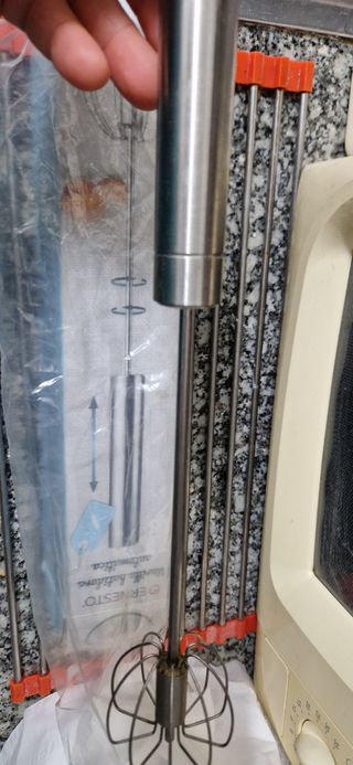 Varilla batidora automática Ernesto nueva