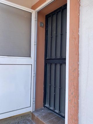 Puerta de aluminio 
