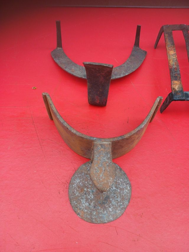 Antiguos hierros para chimenea