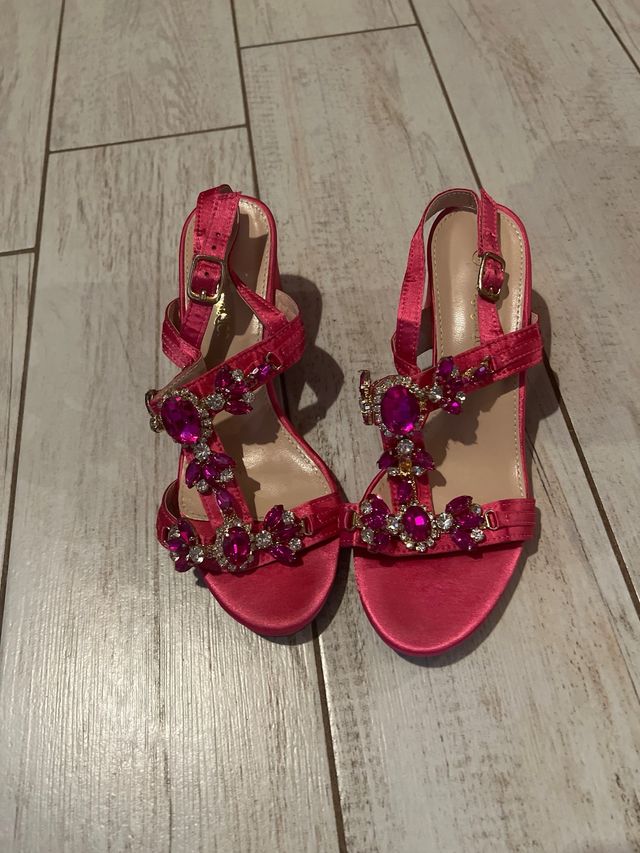 Sandali estivi beige e rosa