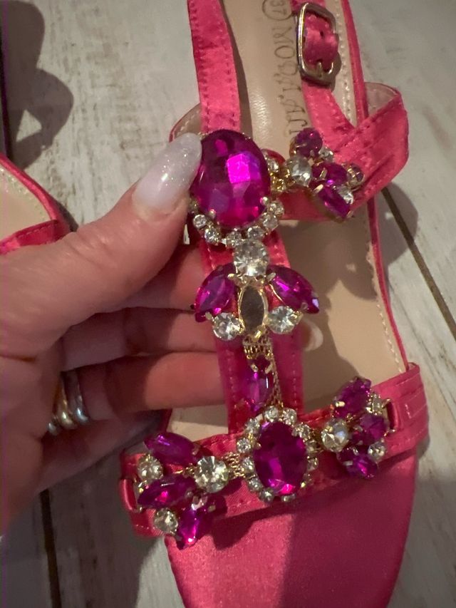 Sandali estivi beige e rosa