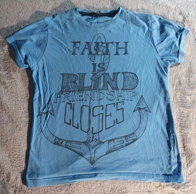 Camiseta Inside azul - Faith Friendship tS