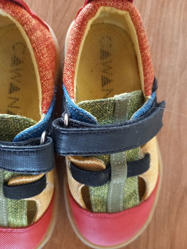 Sandalias niño multicolor