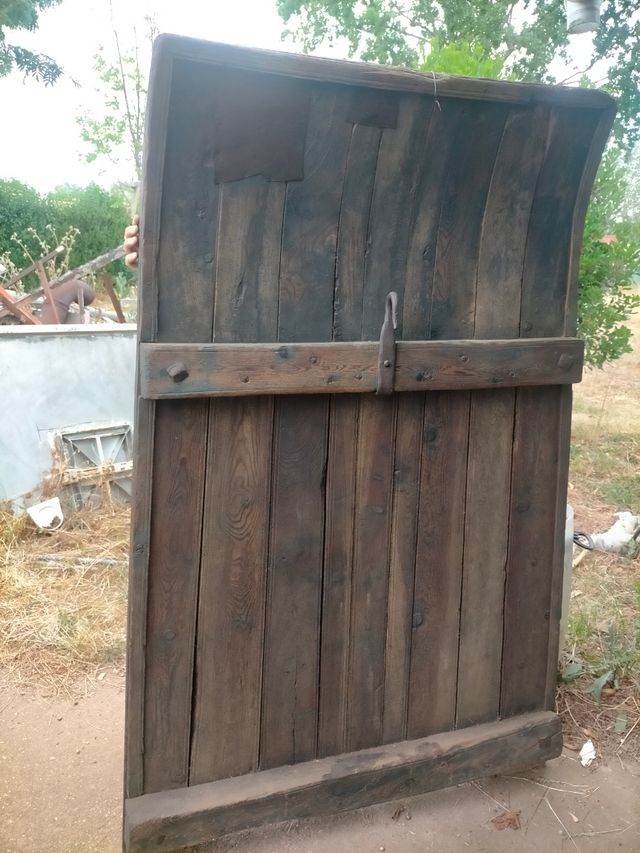 Trillo antiguo de madera