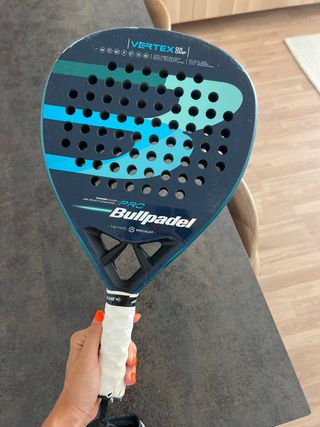 Pala Bullpadel Vertex 02 Pro 
