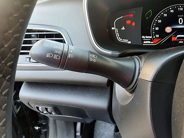 Renault Megane 140cv, carplay, 6 vel, navegador..