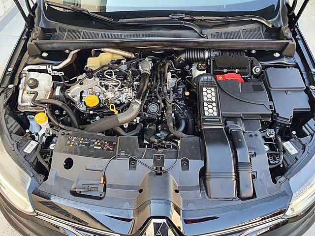 Renault Megane 140cv, carplay, 6 vel, navegador..