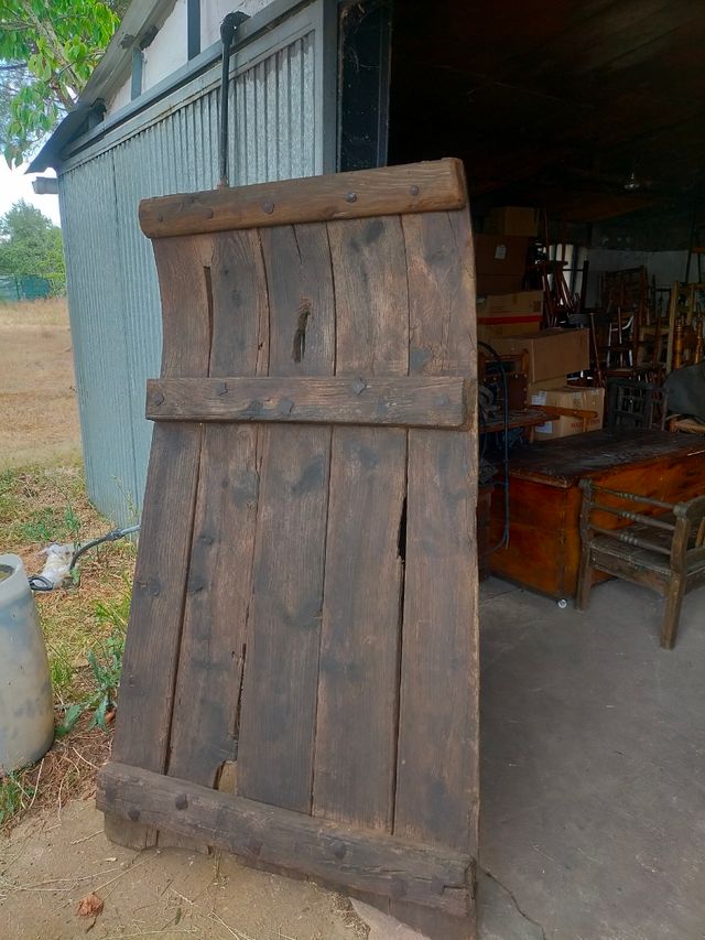 Trillo antiguo de madera