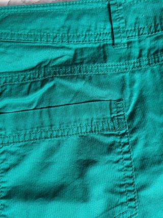 Bermuda Verde algodón