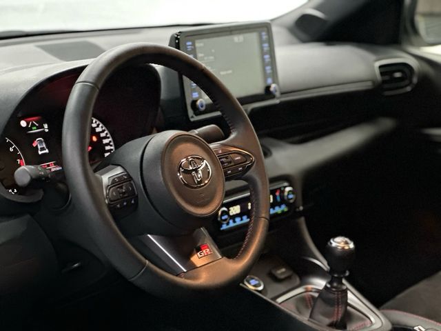 Toyota GR Yaris, año 2021, 20000km