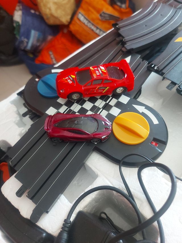 Set di corse di auto Slot Car Scalextric Micro