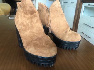 Botines plataforma marrones