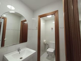 Local comercial en venta en Fontarrón en Madrid