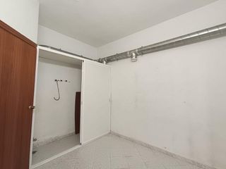 Local comercial en venta en Fontarrón en Madrid
