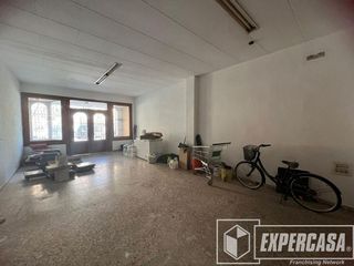 Local comercial en venta en Benifaió