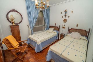 Piso en venta en Linares